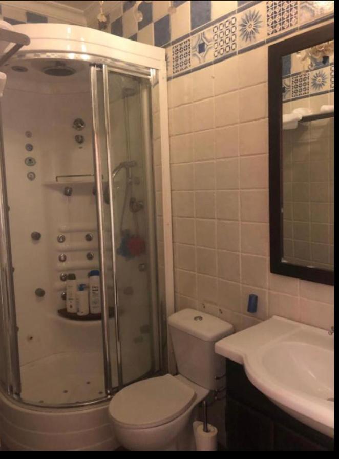 Apartamento En Pleno Centro De Marchena 3 Dormitorios 3 Banos Privados Bagian luar foto