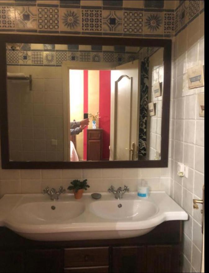 Apartamento En Pleno Centro De Marchena 3 Dormitorios 3 Banos Privados Bagian luar foto