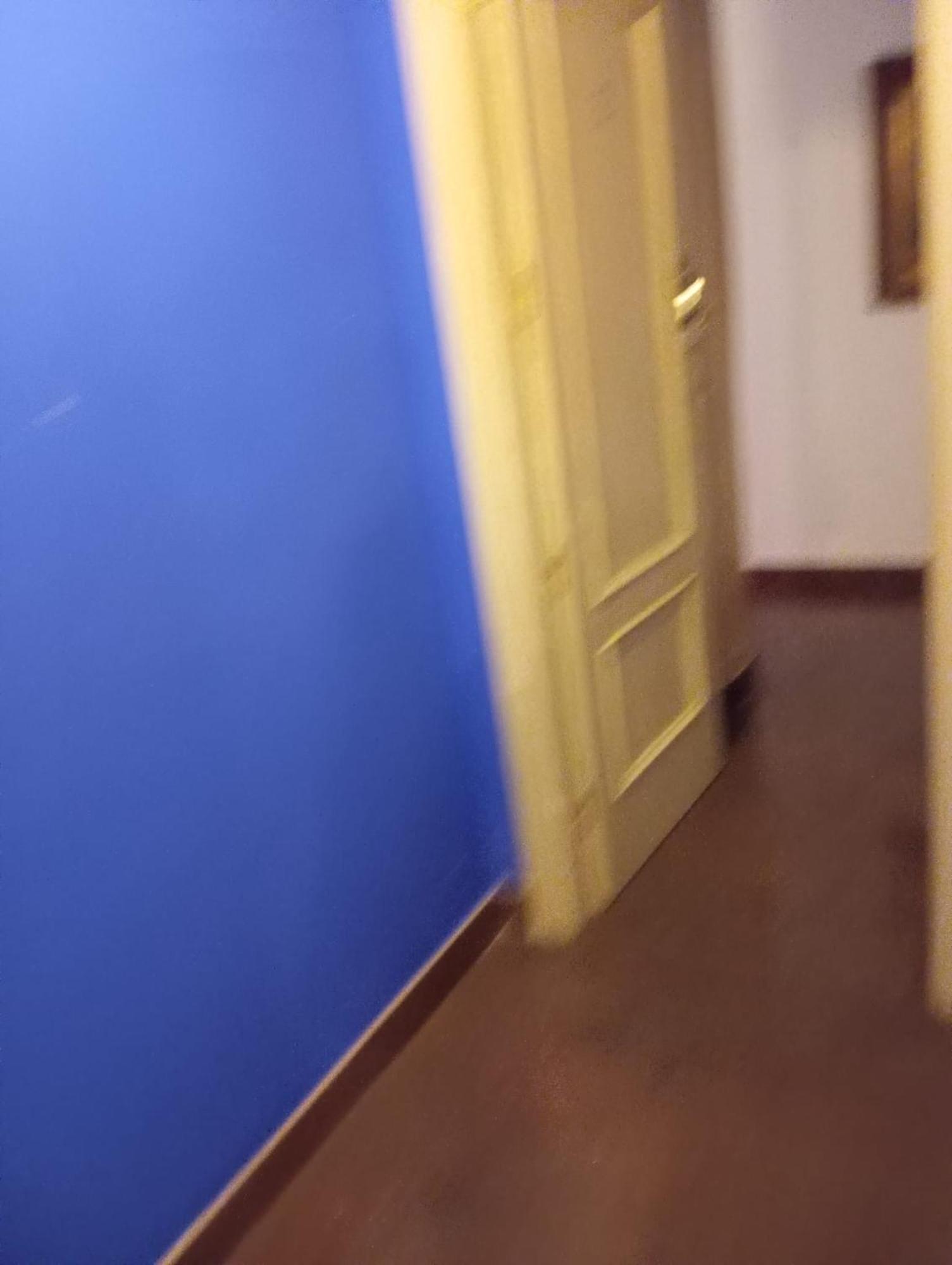 Apartamento En Pleno Centro De Marchena 3 Dormitorios 3 Banos Privados Bagian luar foto