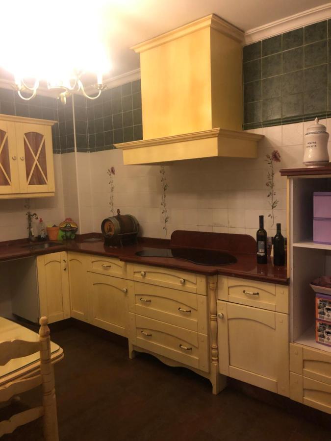 Apartamento En Pleno Centro De Marchena 3 Dormitorios 3 Banos Privados Bagian luar foto